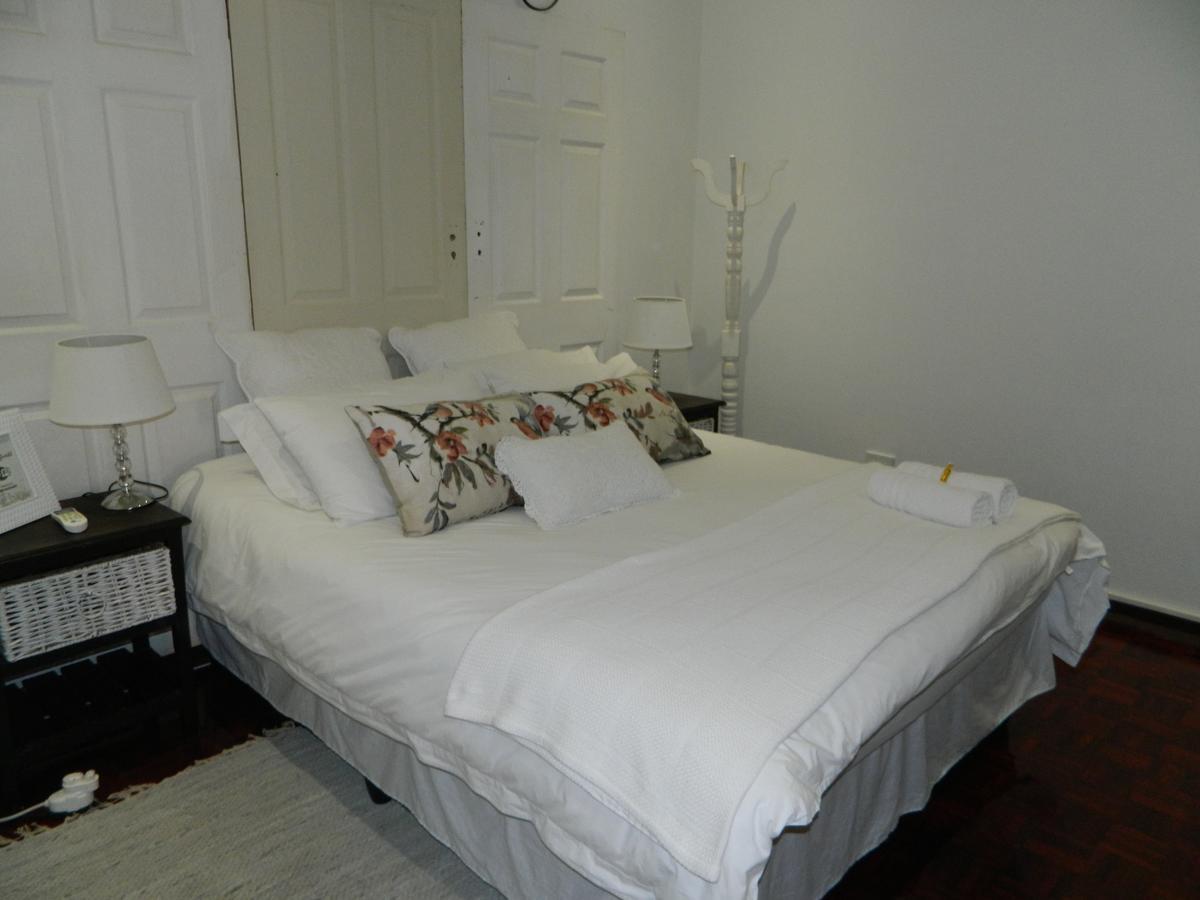 Guest House Gabby Klerksdorp Esterno foto